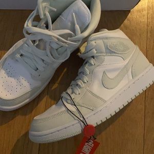 women’s air jordans 7.5